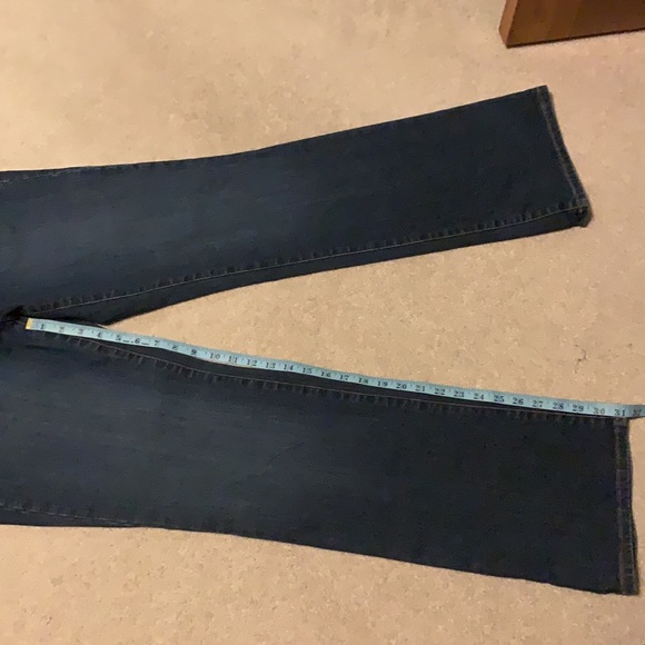 Ann Taylor LOFT original boot jeans in size 10. Excellent preowned condition. - Picture 8 of 9